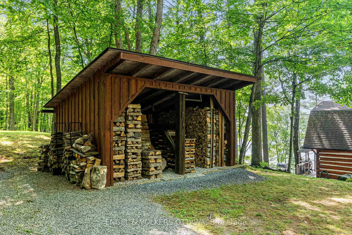 Additional image 15 of 216 Connies Lane