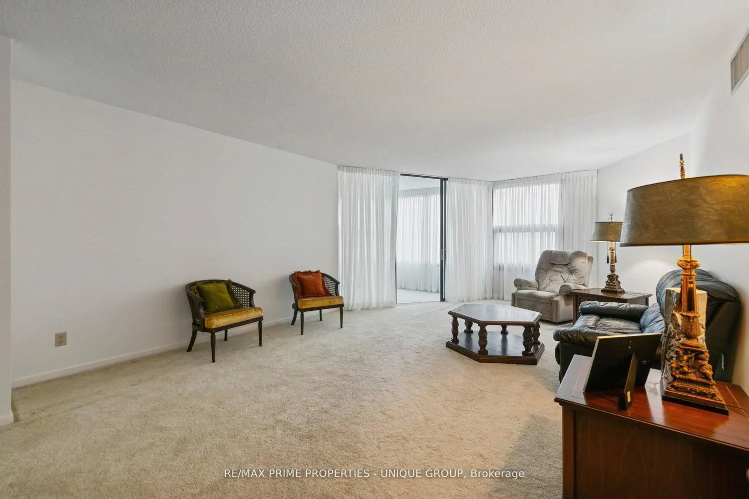 Additional image 5 of 1300 Bloor Street 1801