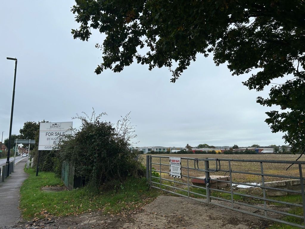 Additional image 2 of Land for saleHeathrow Airport, Hatch Lane, Heathrow, West Drayton UB7