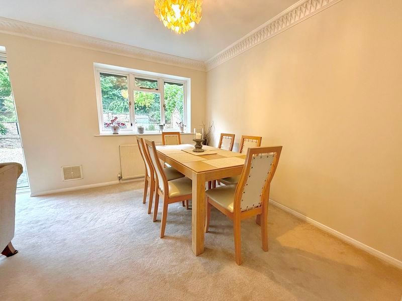 Additional image 15 of 6 bed detached house for saleWest Hill, Dunstable LU6