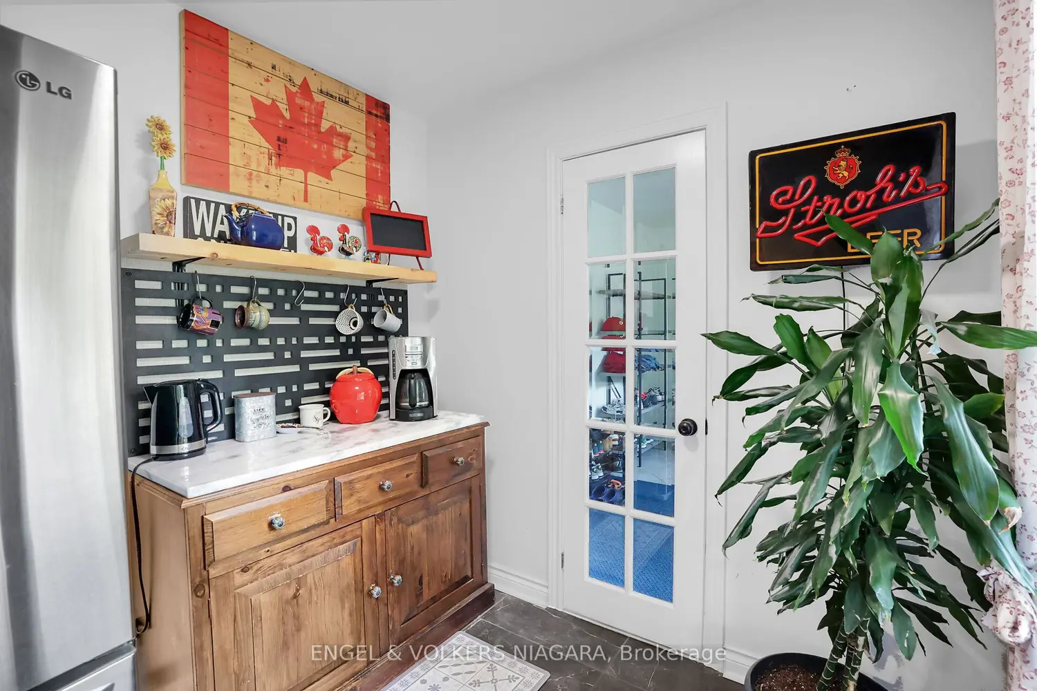 Additional image 18 of 2459 Noella Crescent