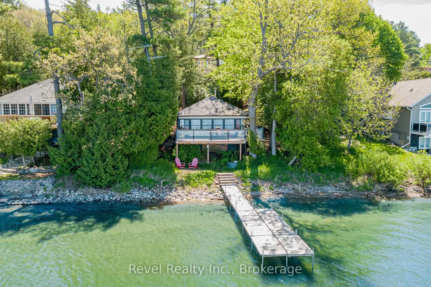 8004 Taits Beach Road photo 2