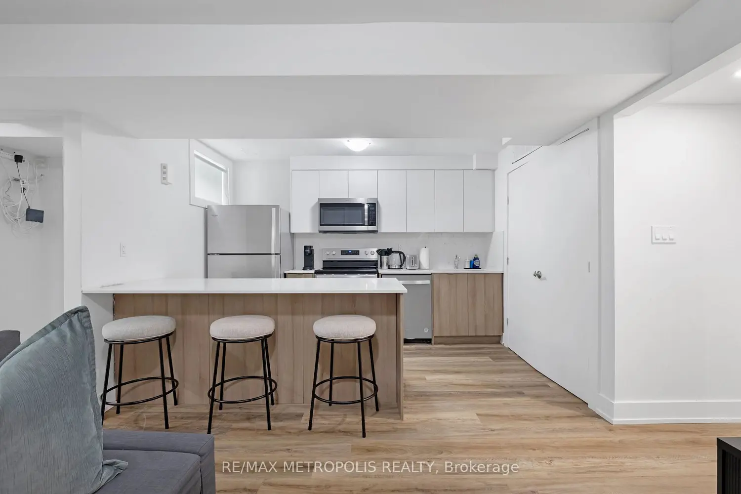 Additional image 8 of 449 Lansdowne Avenue