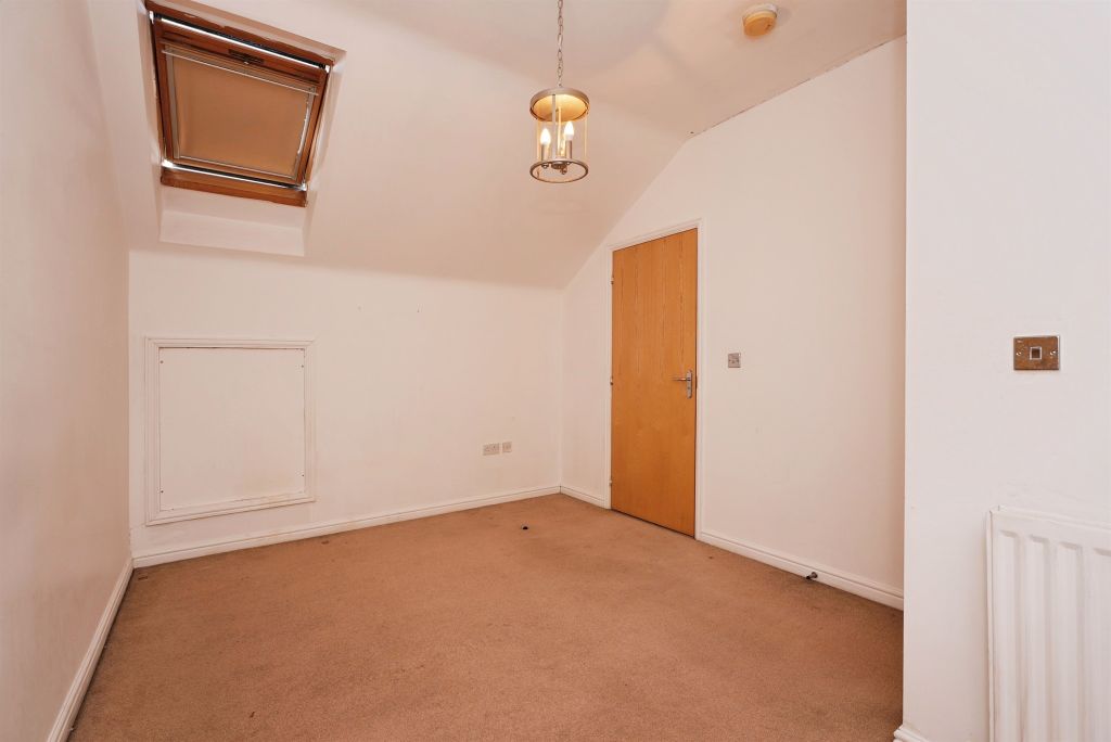 Additional image 7 of 2 bed flat for saleHalifax Road, Huddersfield HD3