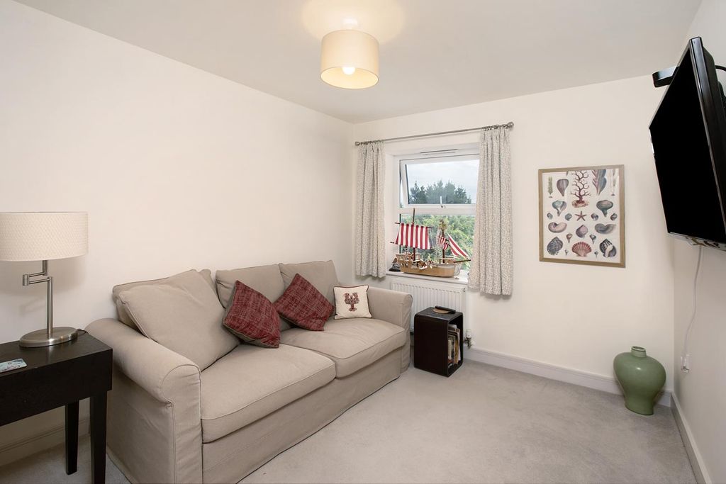 Additional image 9 of 3 bed flat for saleEast Cliff Road, Dawlish EX7