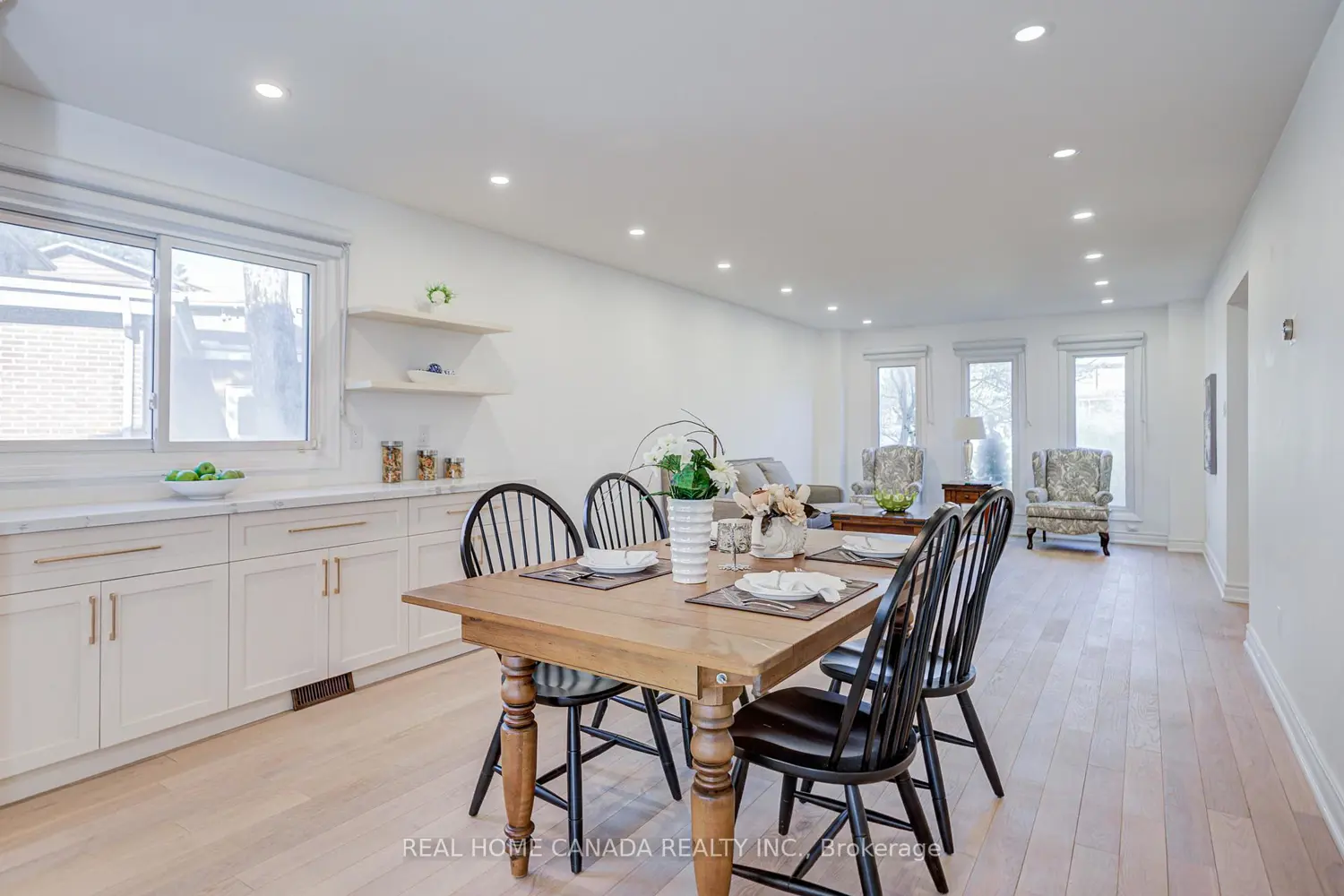 Additional image 6 of 20 Saddletree Drive