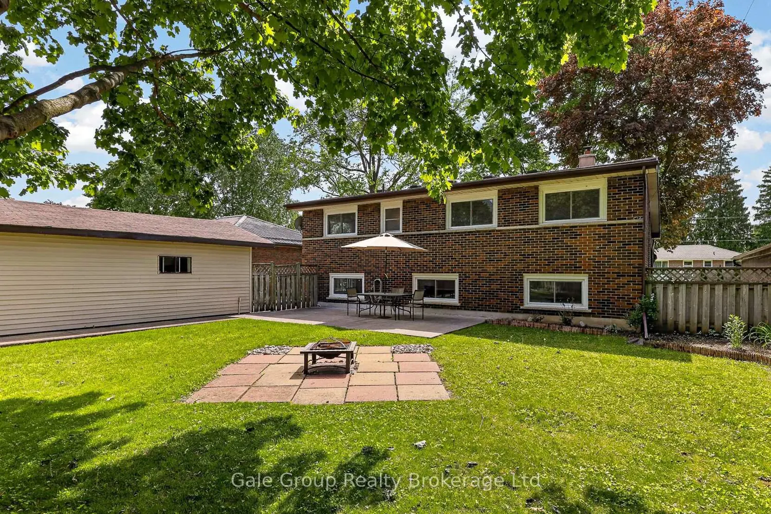 Additional image 8 of 308 Willowgrove Crescent