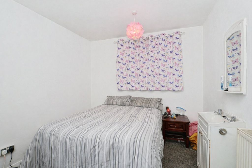 Additional image 11 of 2 bed flat for saleThe Gateway, Dover CT16
