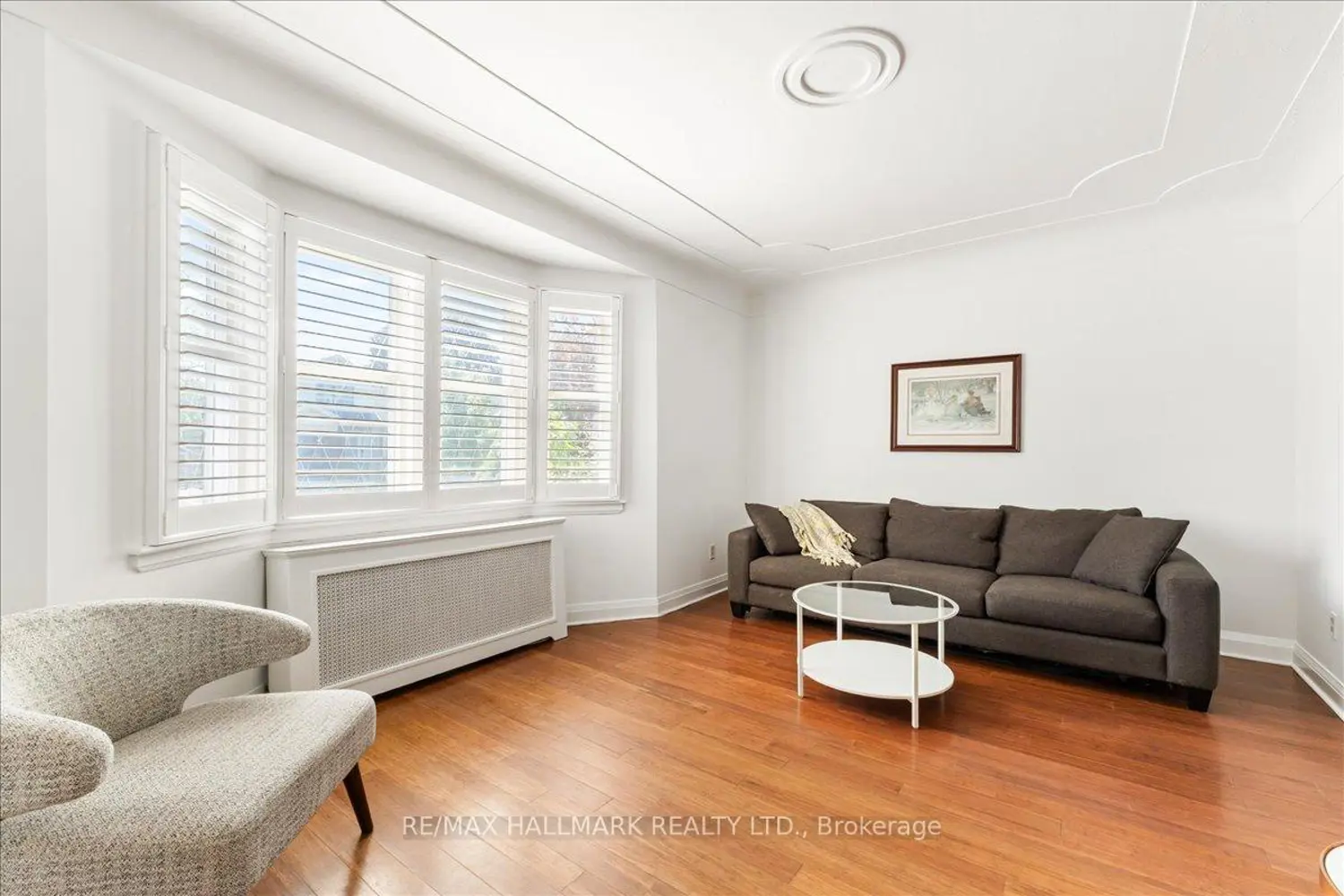 62 Tuxedo Avenue photo 4