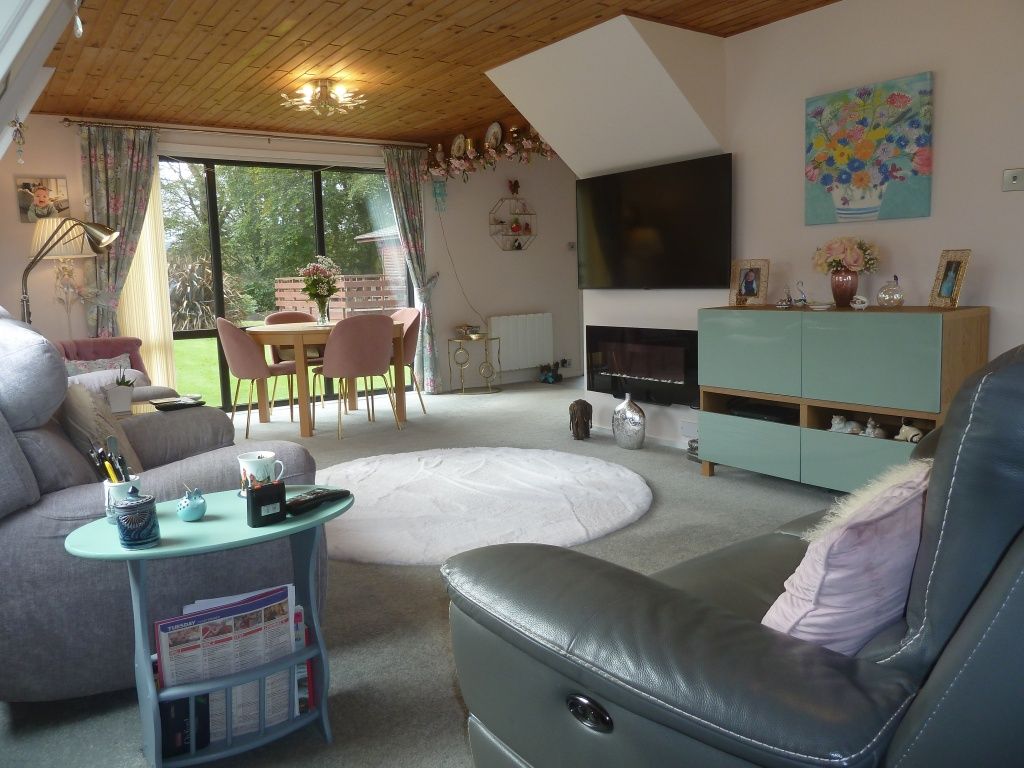Additional image 7 of 2 bed chalet for sale14 Deercroft Hunters Holiday Village, Dunoon PA23