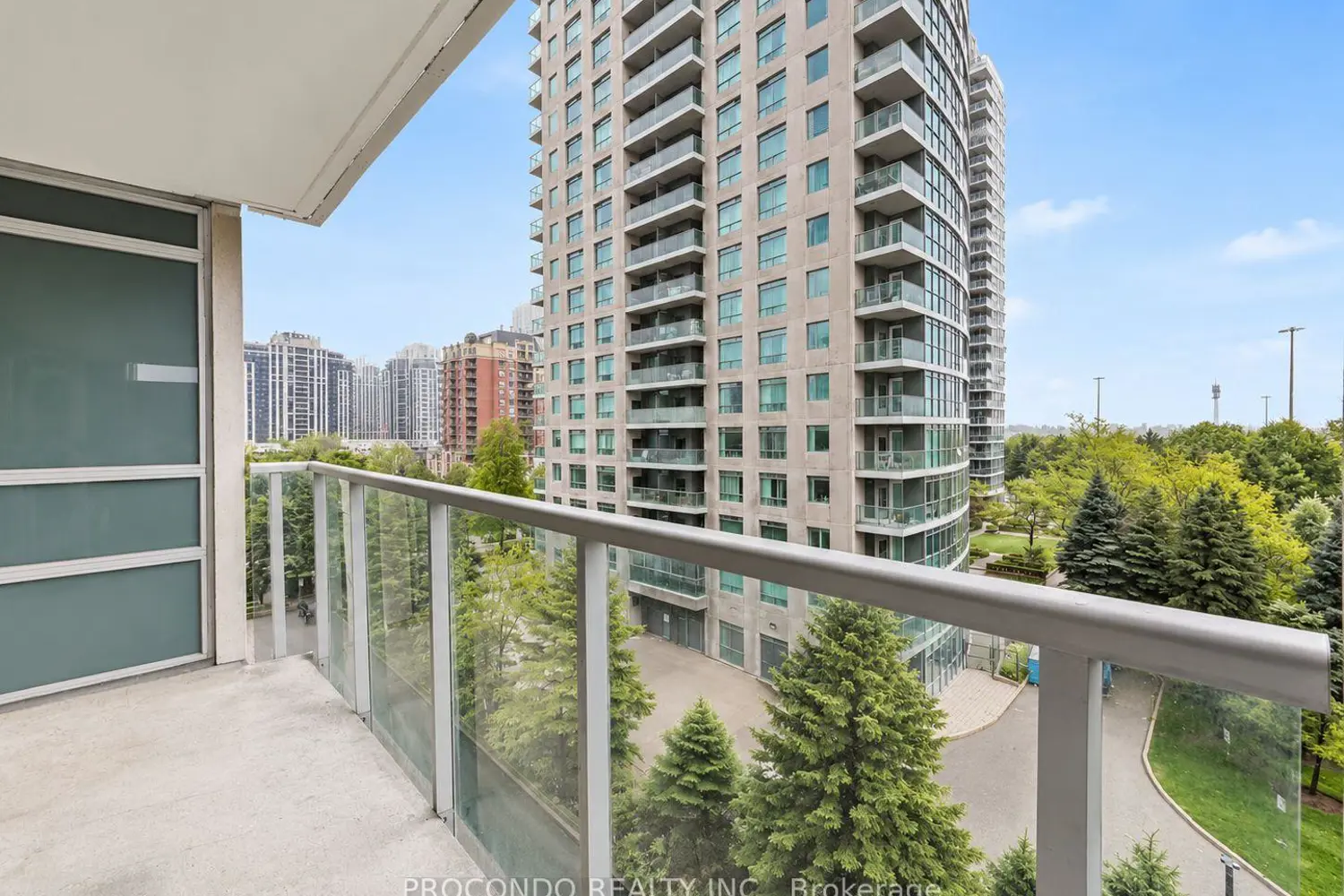Additional image 18 of 18 Harrison Garden Boulevard 509