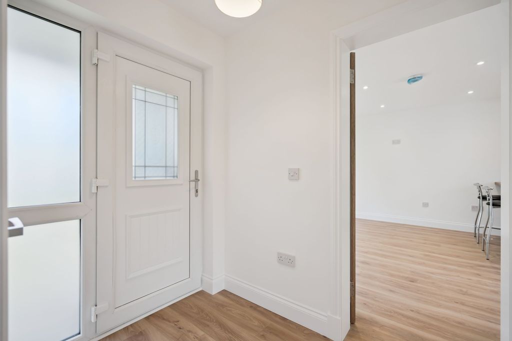 Additional image 9 of 1 bed terraced bungalow for saleBuccleuch Court, Dunblane FK15