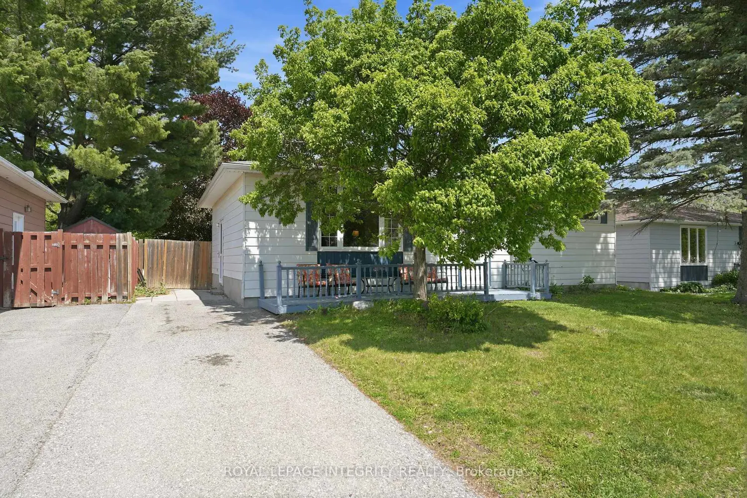 5 Sheldrake Drive photo 2