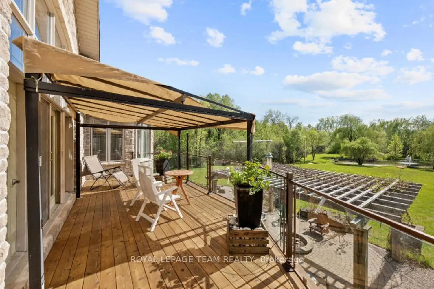 6043 Knights Drive photo 5