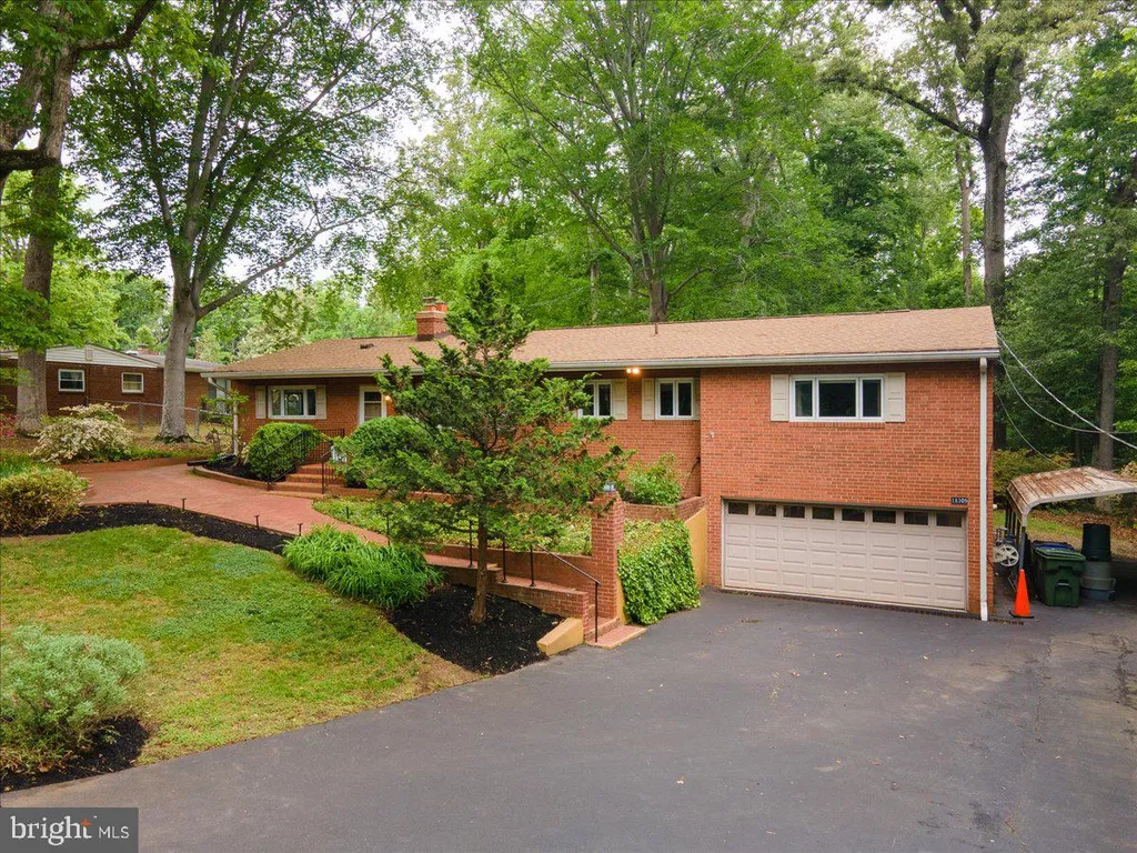 18309 Cabin Road, Triangle, VA 22172 photo 3
