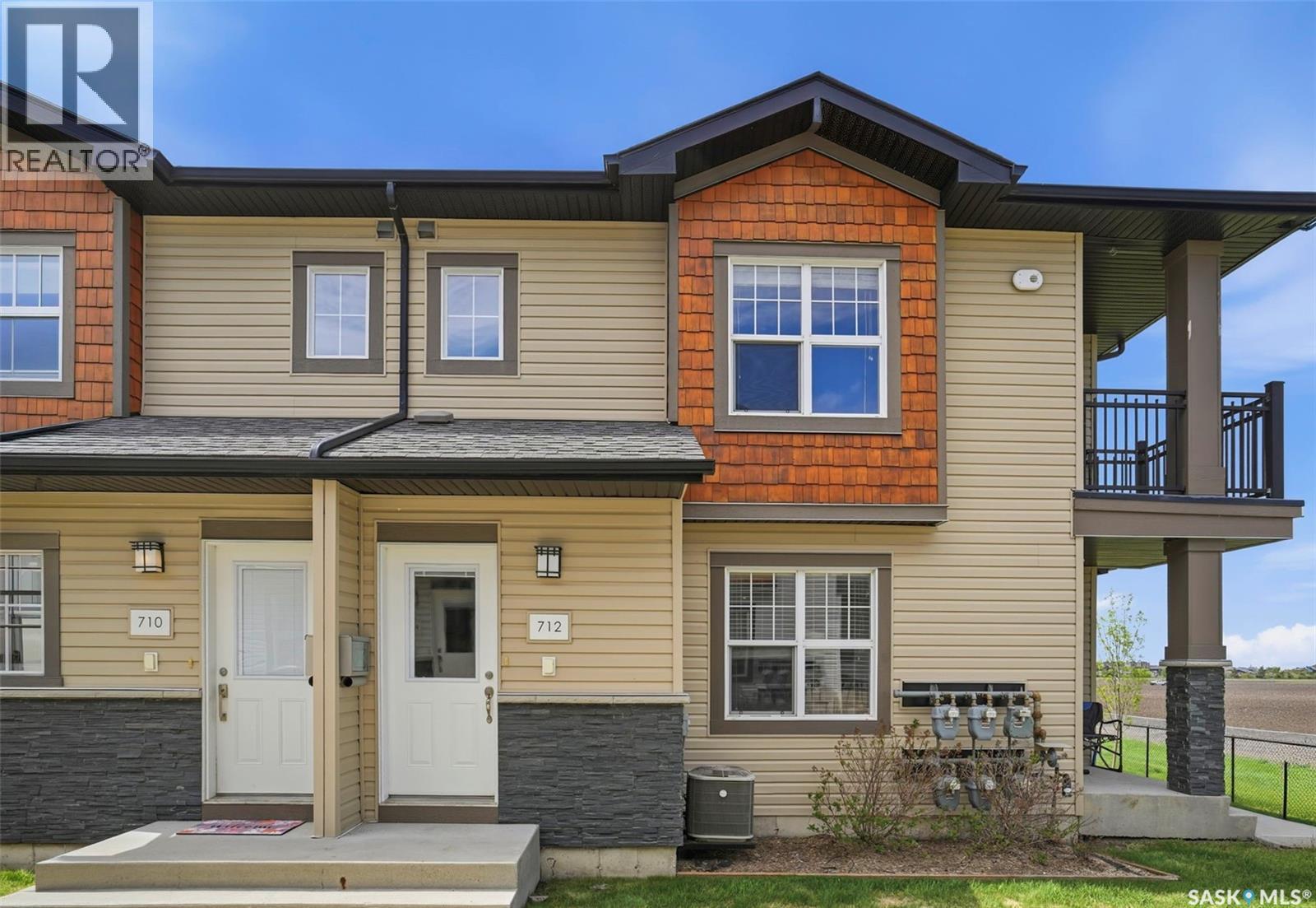 712 1015 Patrick CRESCENT