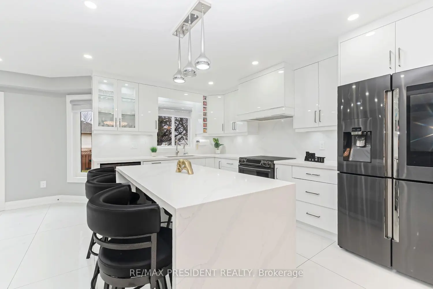 212 Wedgewood Drive photo 4