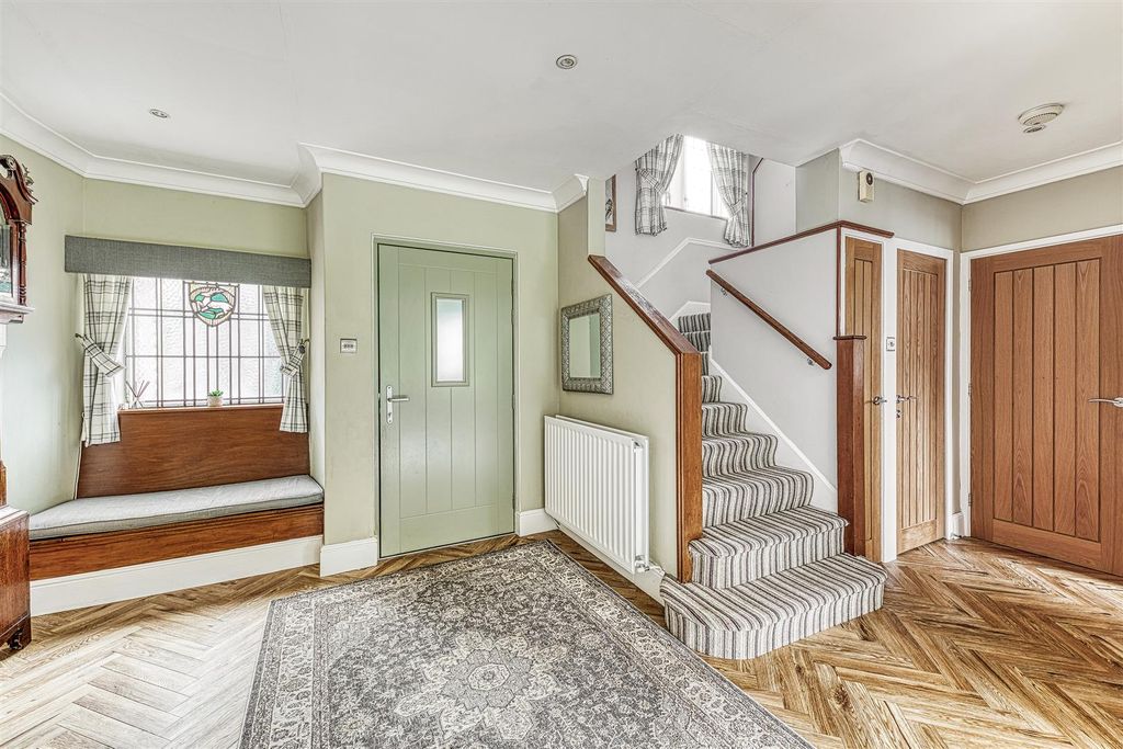 5 bed detached house for saleDuffield Road, Darley Abbey, Derby DE22 photo 5