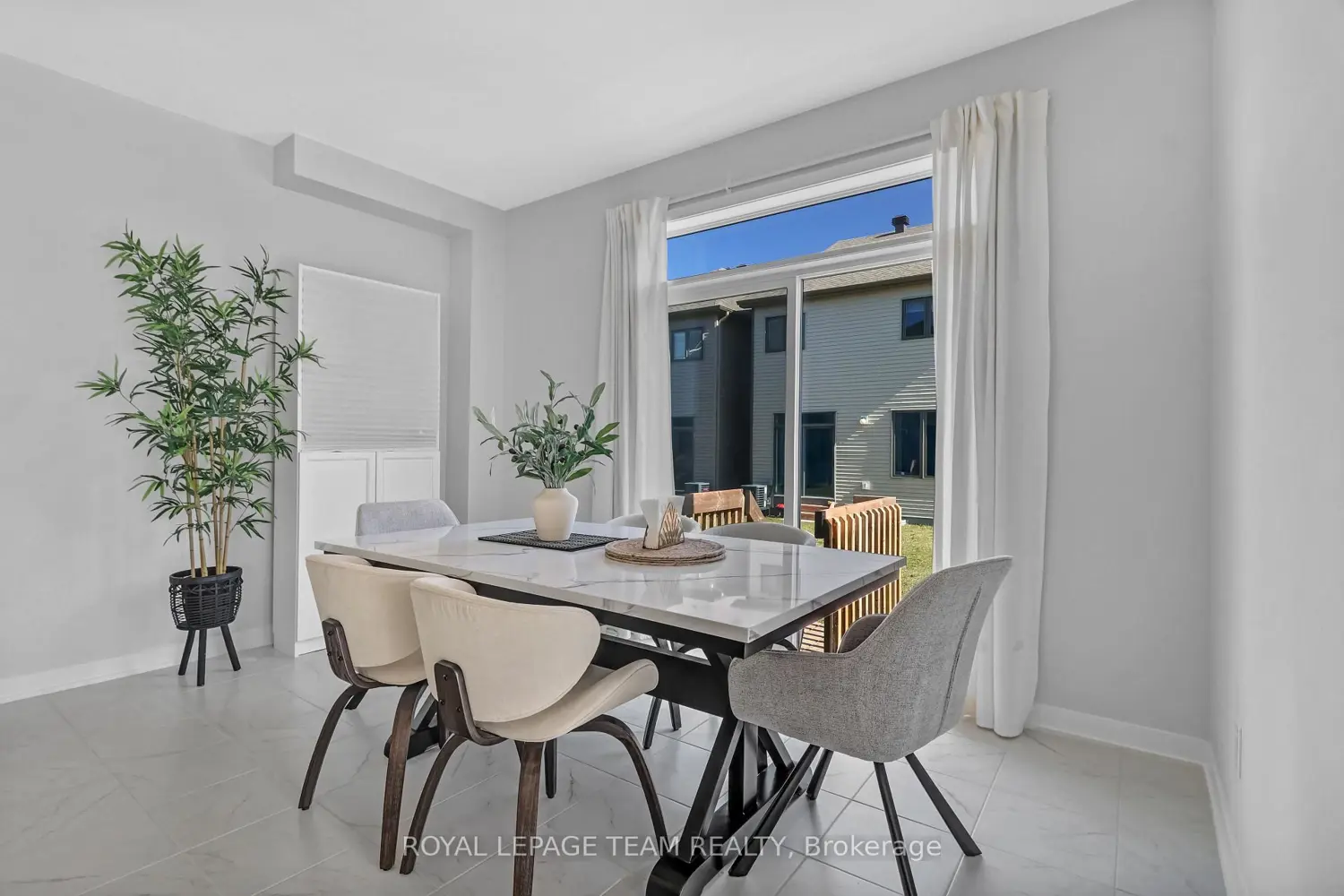 Additional image 10 of 647 Cygnus Street