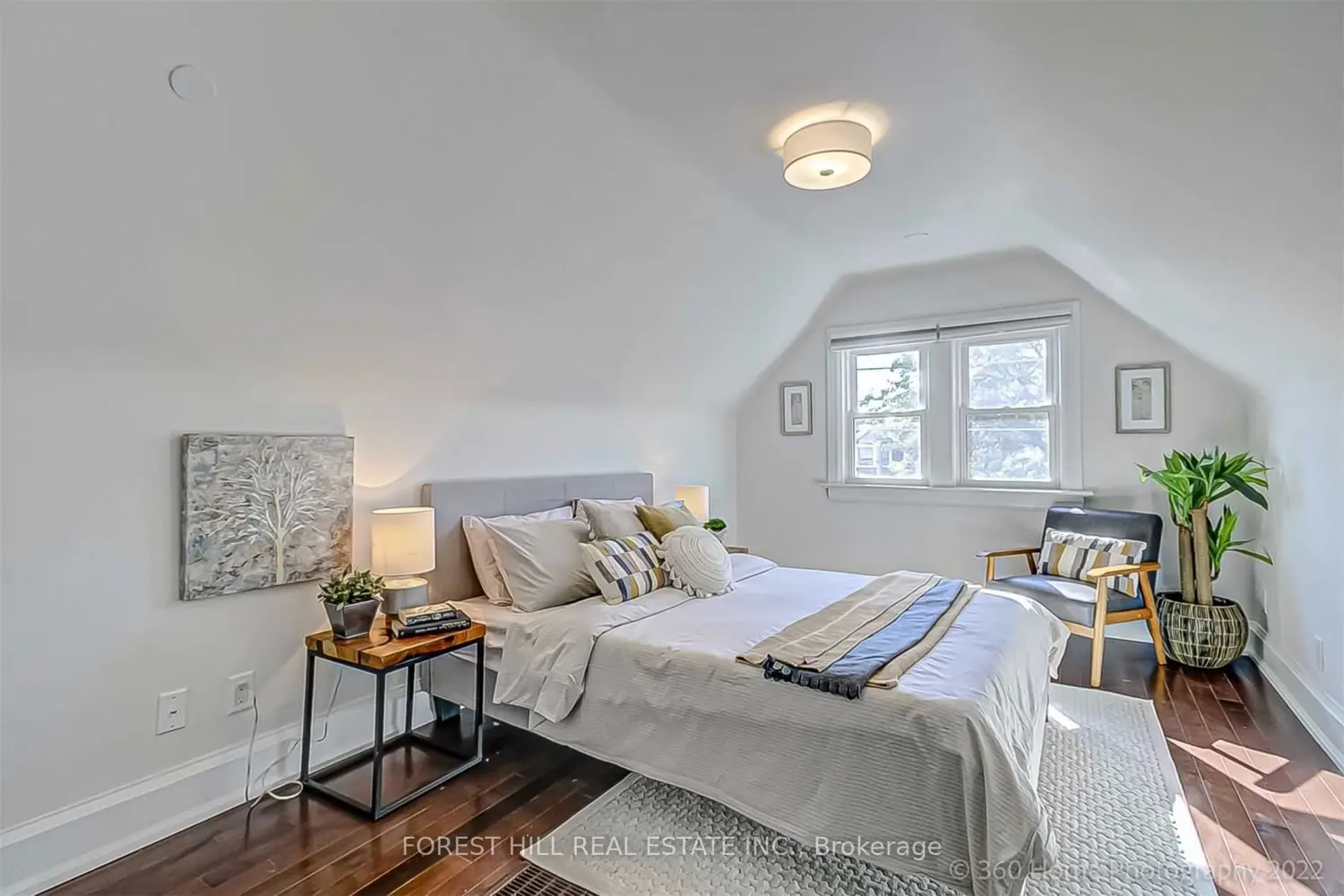 Additional image 10 of 373 Woodbine Avenue