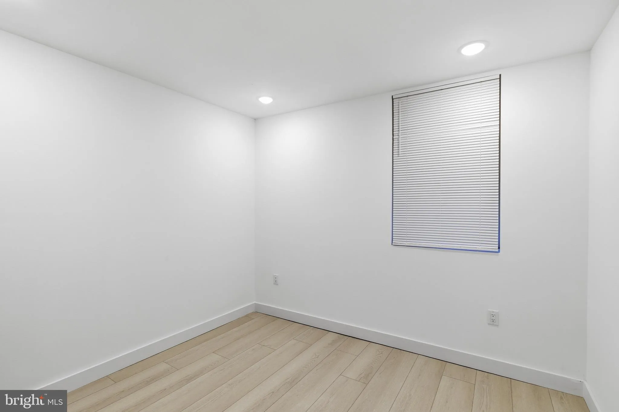 Additional image 35 of 1023 W Orleans Street, Philadelphia, PA 19133