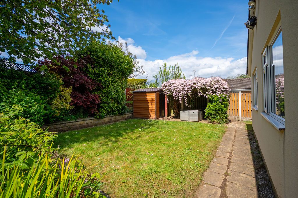 Additional image 28 of 5 bed bungalow for saleRomney Drive, Dronfield S18
