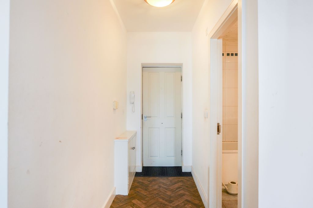 Additional image 19 of 2 bed flat for saleCambridge Road, Ellesmere Port CH65