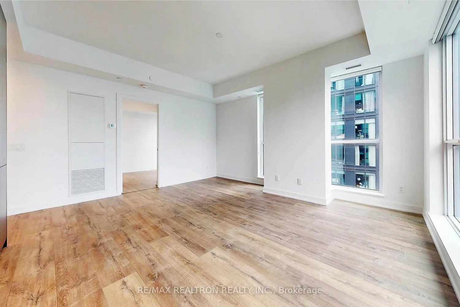 Additional image 7 of 327 King Street 4105