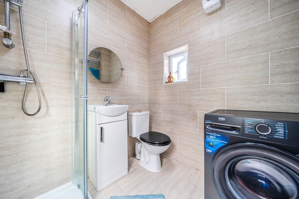 Additional image 5 of 3 bed semi-detached house for saleOakland Avenue, Droitwich WR9