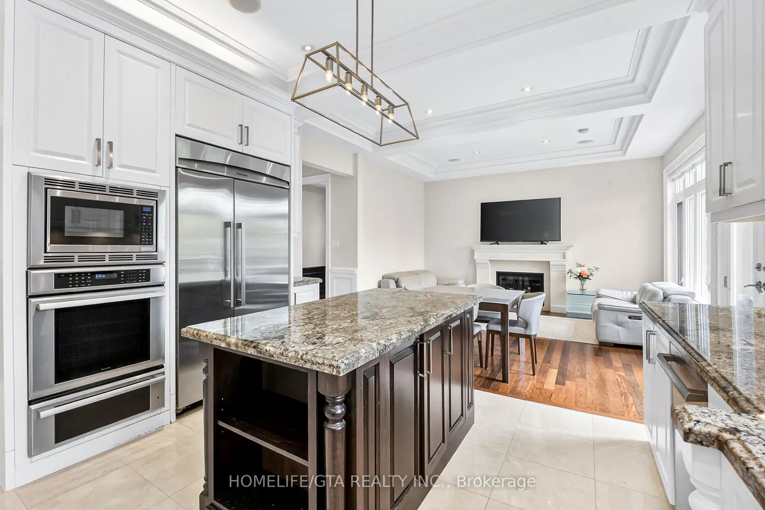 Additional image 4 of 674 Bedford Park Avenue