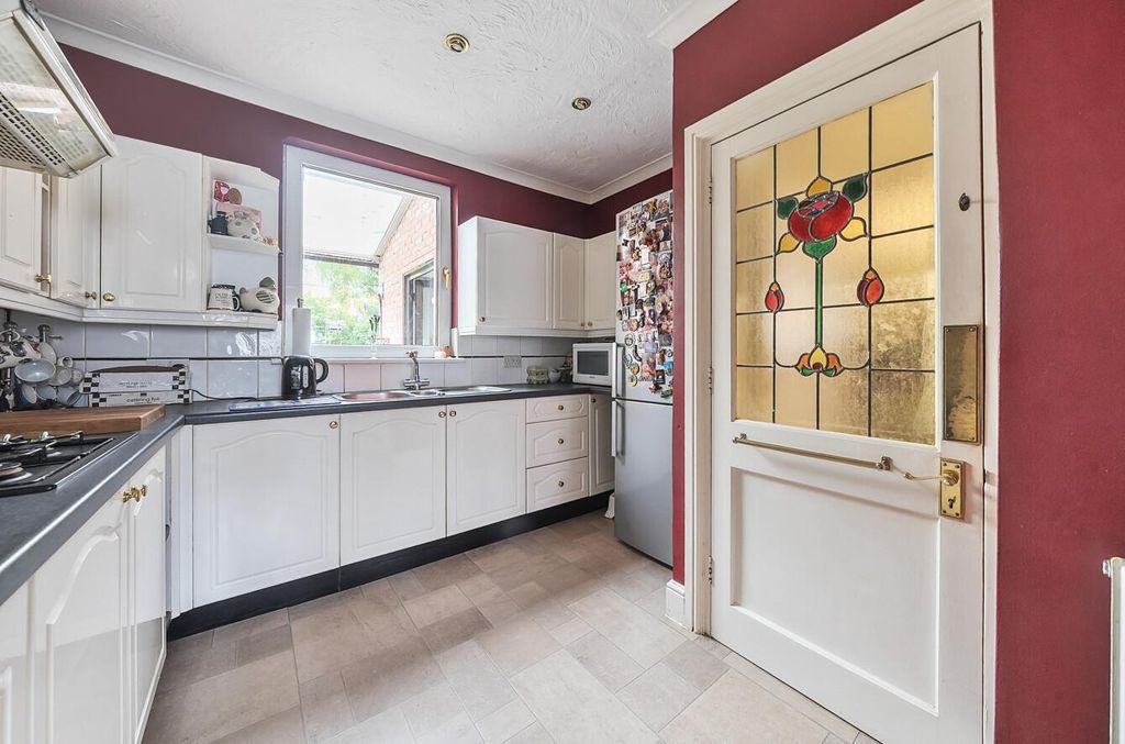 Additional image 3 of 4 bed end terrace house for saleConiston Road, Eastleigh SO50