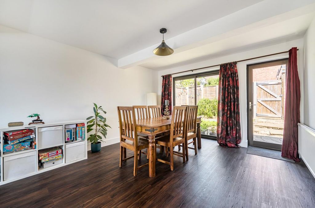 Additional image 4 of 3 bed semi-detached house for saleBirch Grove, Boyatt Wood, Eastleigh SO50