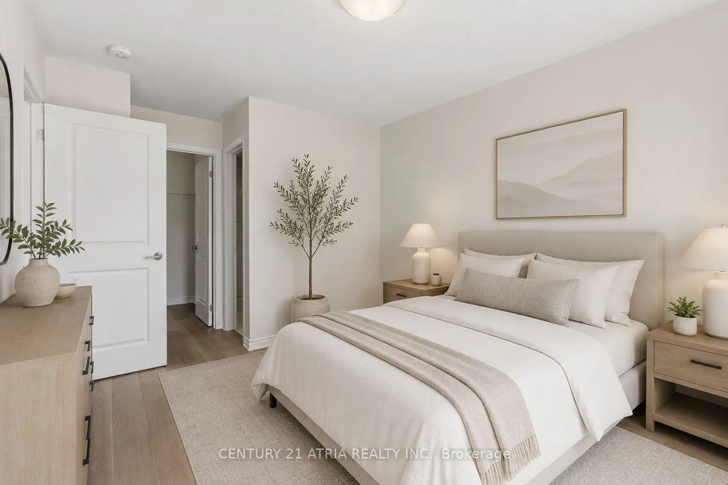 60 Casely Avenue photo 2