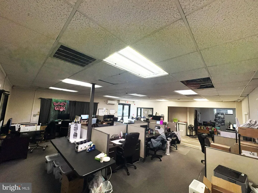 Additional image 12 of 2040 Napfle Avenue St, Philadelphia, PA 19152