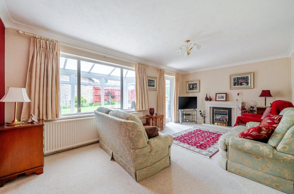 Additional image 12 of 4 bed property for saleBroomhill Way, Boyatt Wood, Eastleigh SO50