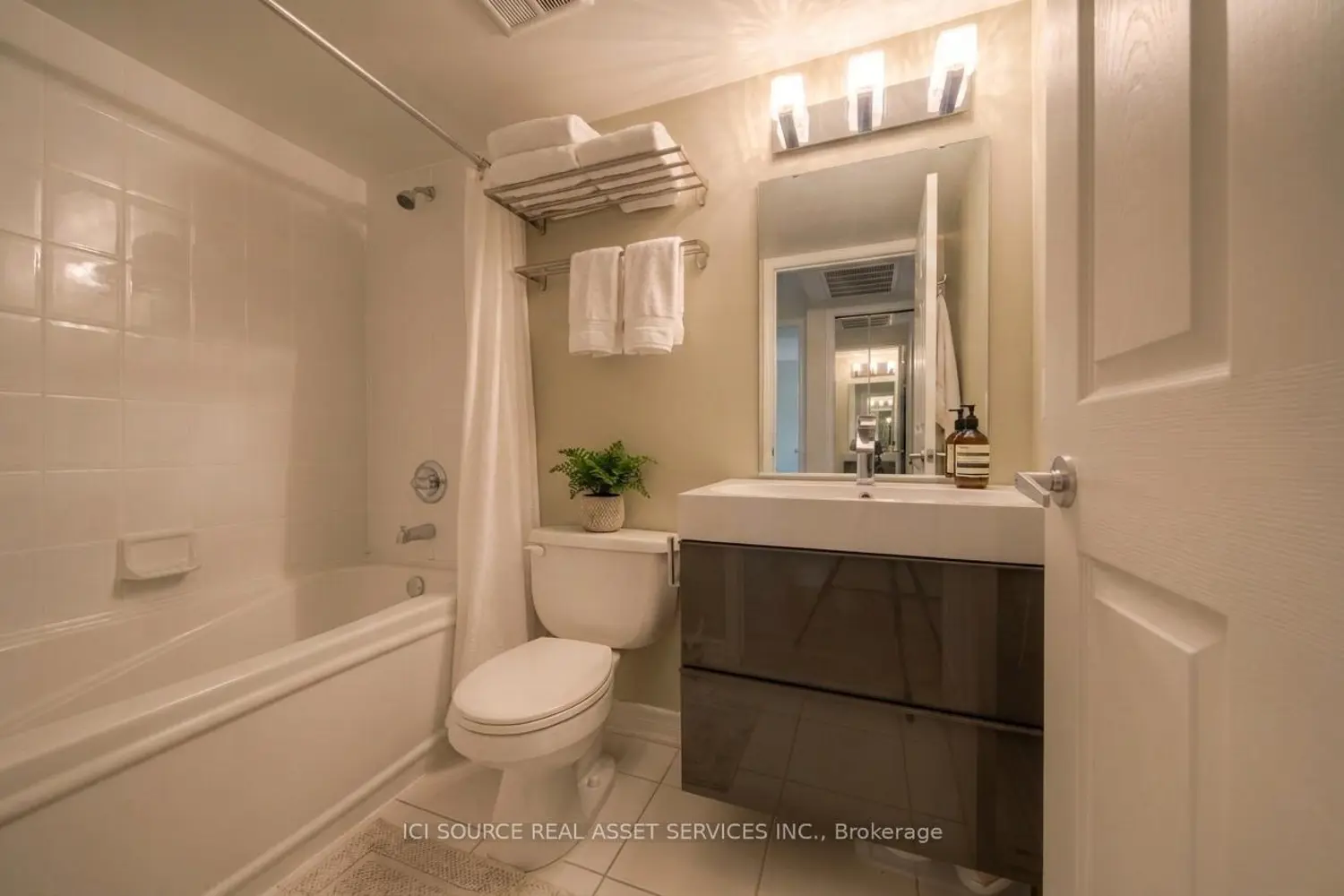 Additional image 7 of 19 Barberry Place 203
