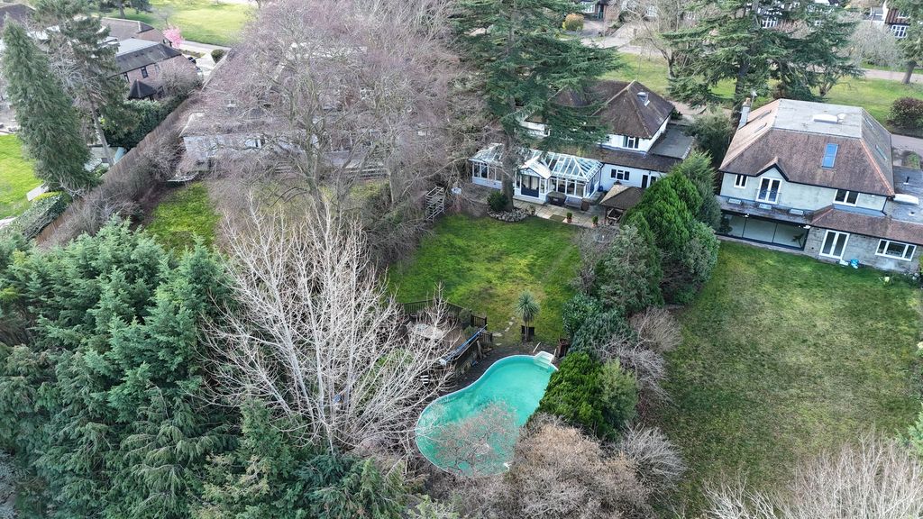 Additional image 6 of 4 bed detached house for saleThe Green, Epsom KT17