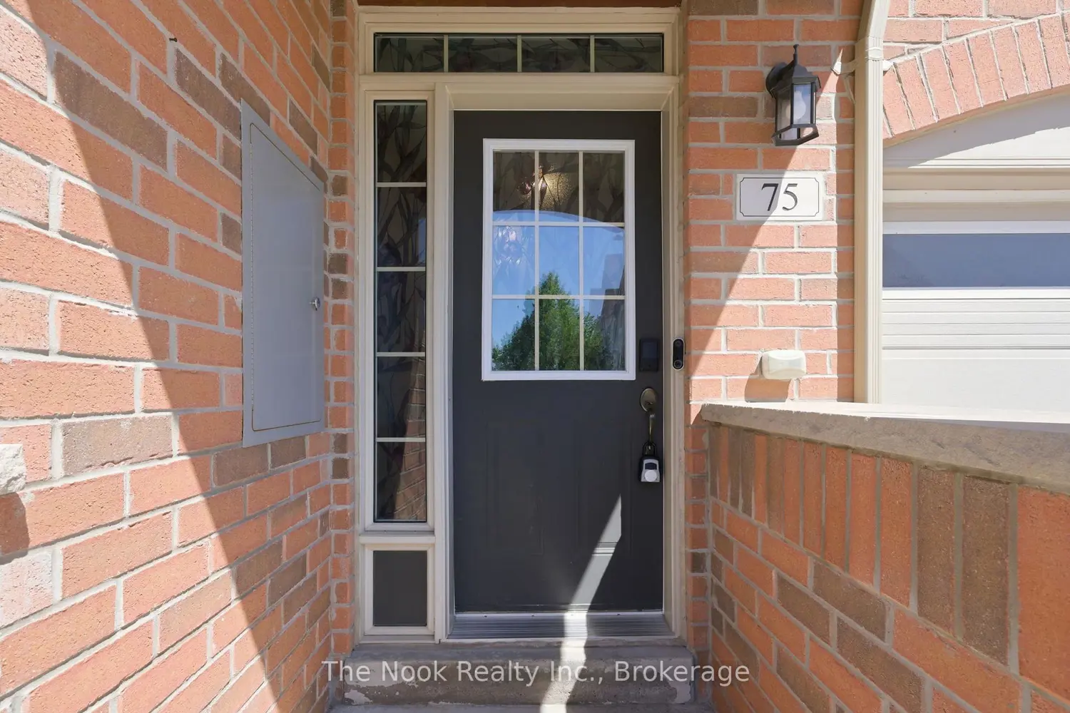 75 Magpie Way photo 2