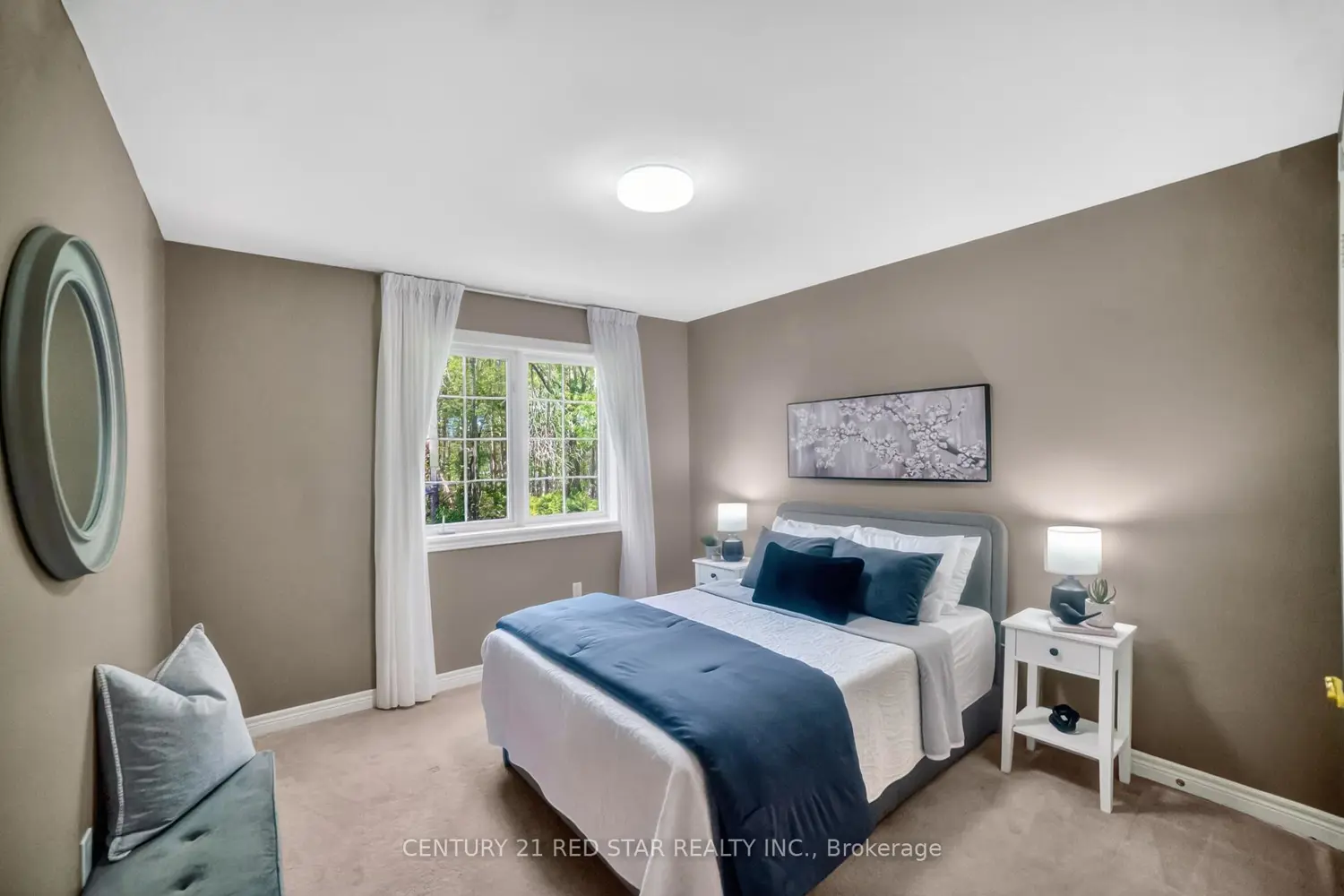 1775 Loretta Avenue photo 4