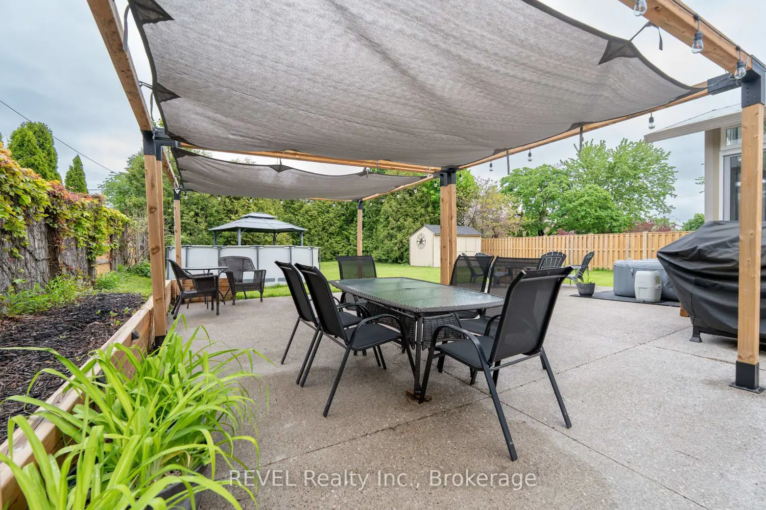 Additional image 16 of 4480 Queensway Gardens