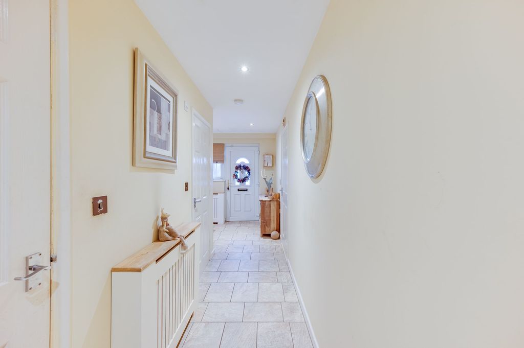 Additional image 27 of 3 bed town house for saleHolmley Lane, Dronfield S18