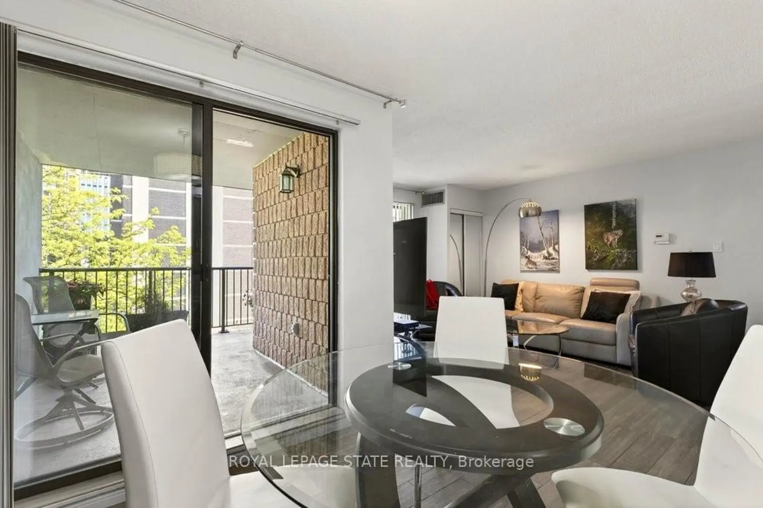Additional image 17 of 165 Bold Street 403