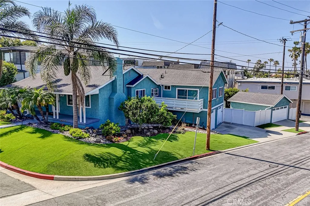 767 11th St, Manhattan Beach, CA 90266 photo 5
