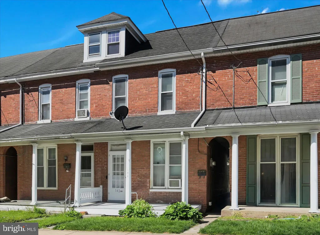 Additional image 3 of 142 S Poplar Street, Elizabethtown, PA 17022