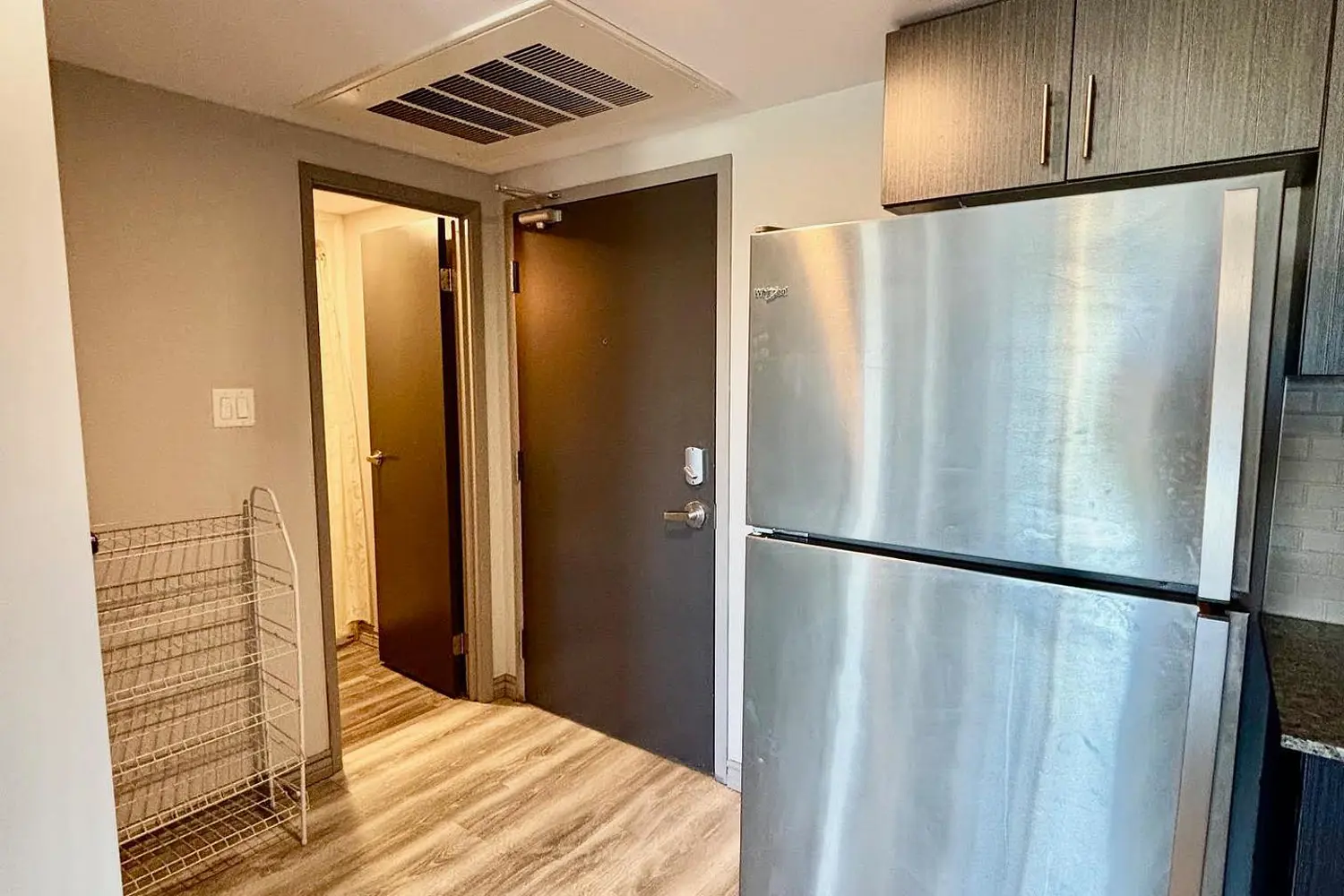 Additional image 5 of 275 Larch Street #507