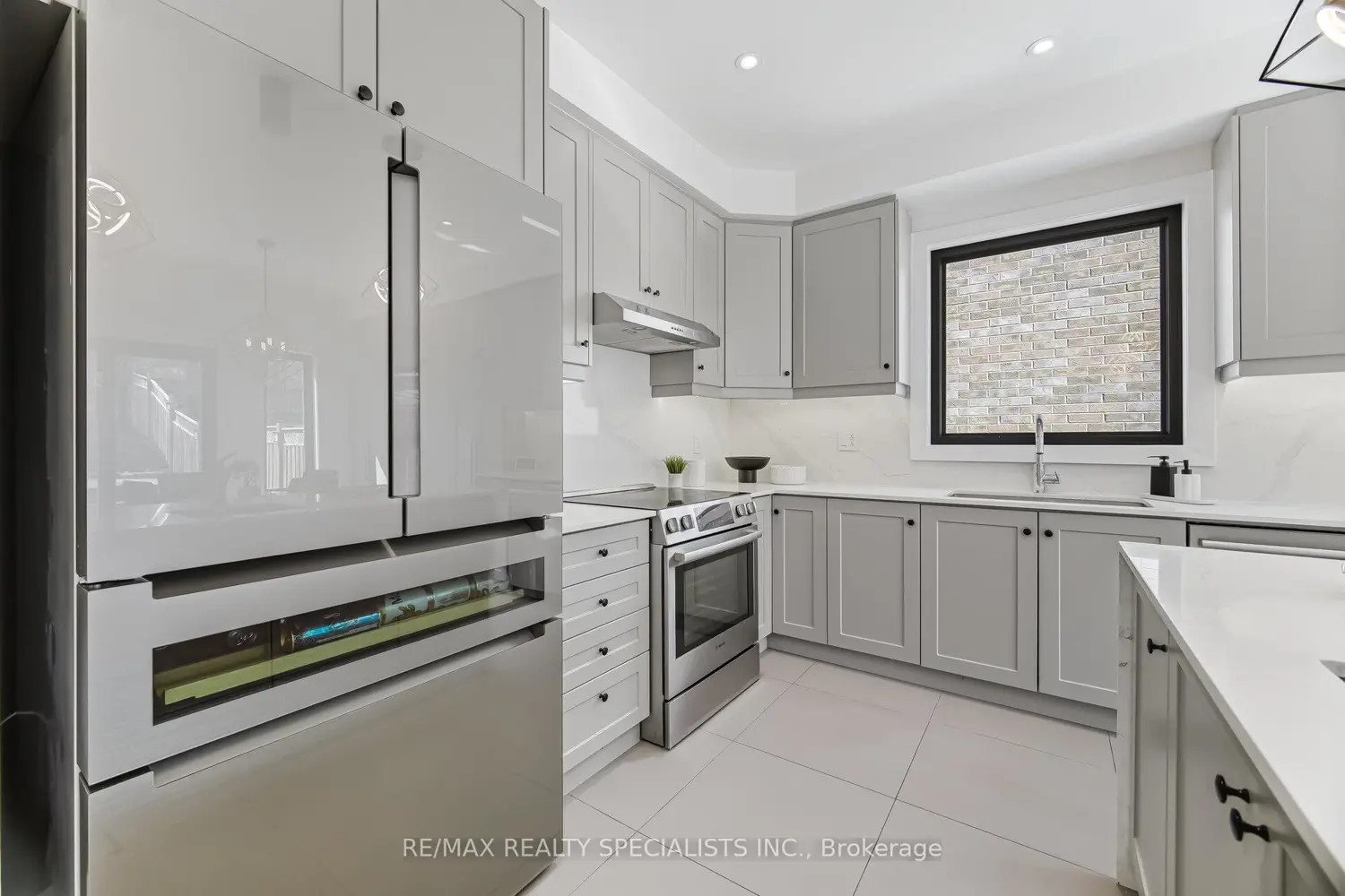 Additional image 8 of 304 Barondale Drive