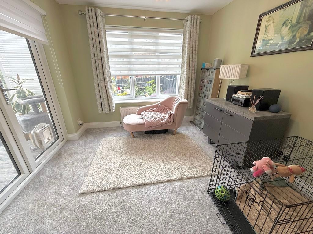 Additional image 7 of 5 bed semi-detached house for saleGilded Acre, Dunstable LU6