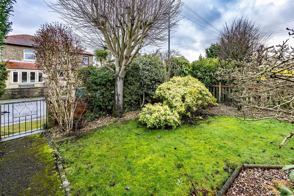Additional image 28 of 3 bed semi-detached house for saleHammerstones Road, Elland HX5