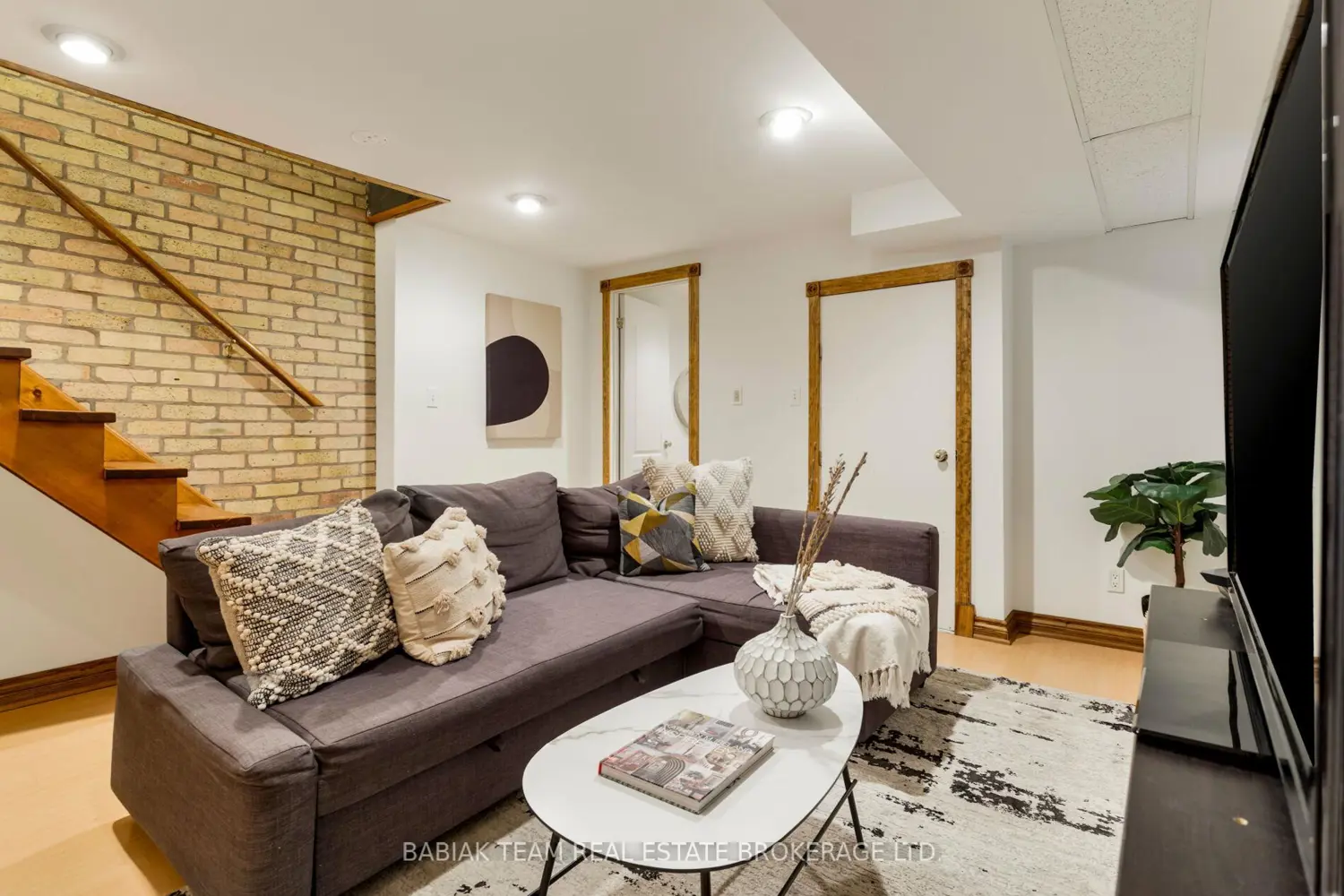 Additional image 14 of 82 Howard Park Avenue