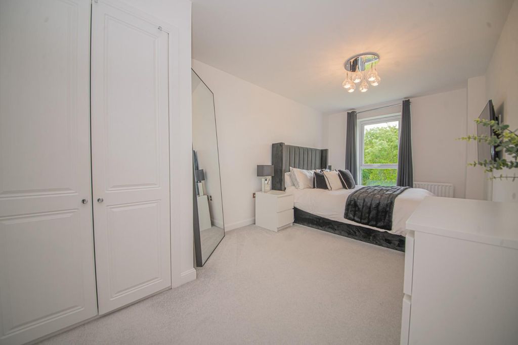 Additional image 11 of 2 bed flat for saleDakota Way, Lakeside, Eastleigh SO50